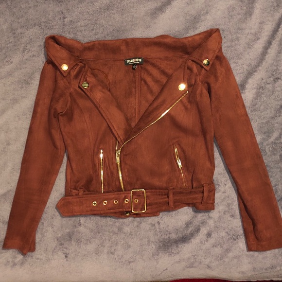 Fashion nova suede jacket in burgundy - Picture 5 of 6